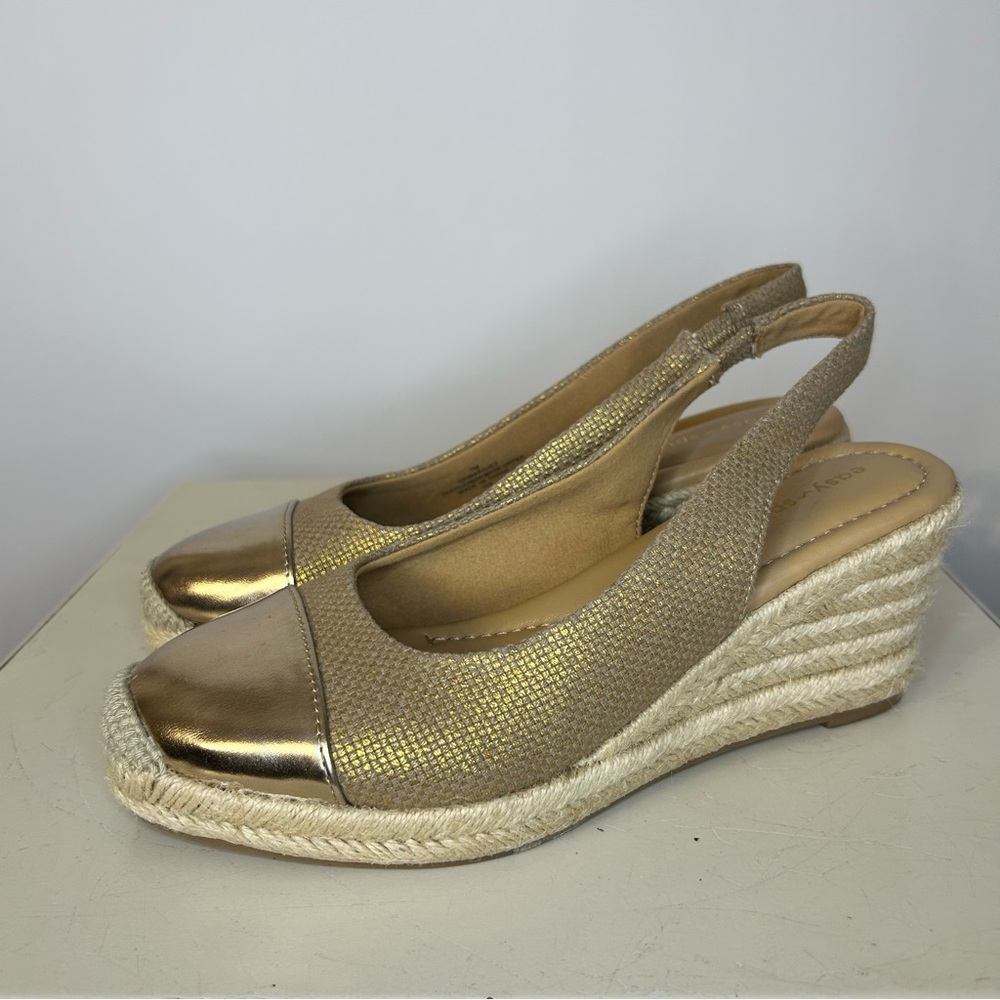 Easy Spirit Metallic Gold Margie Platform Wedge Slingbacks, Size 7 - Picture 2 of 6